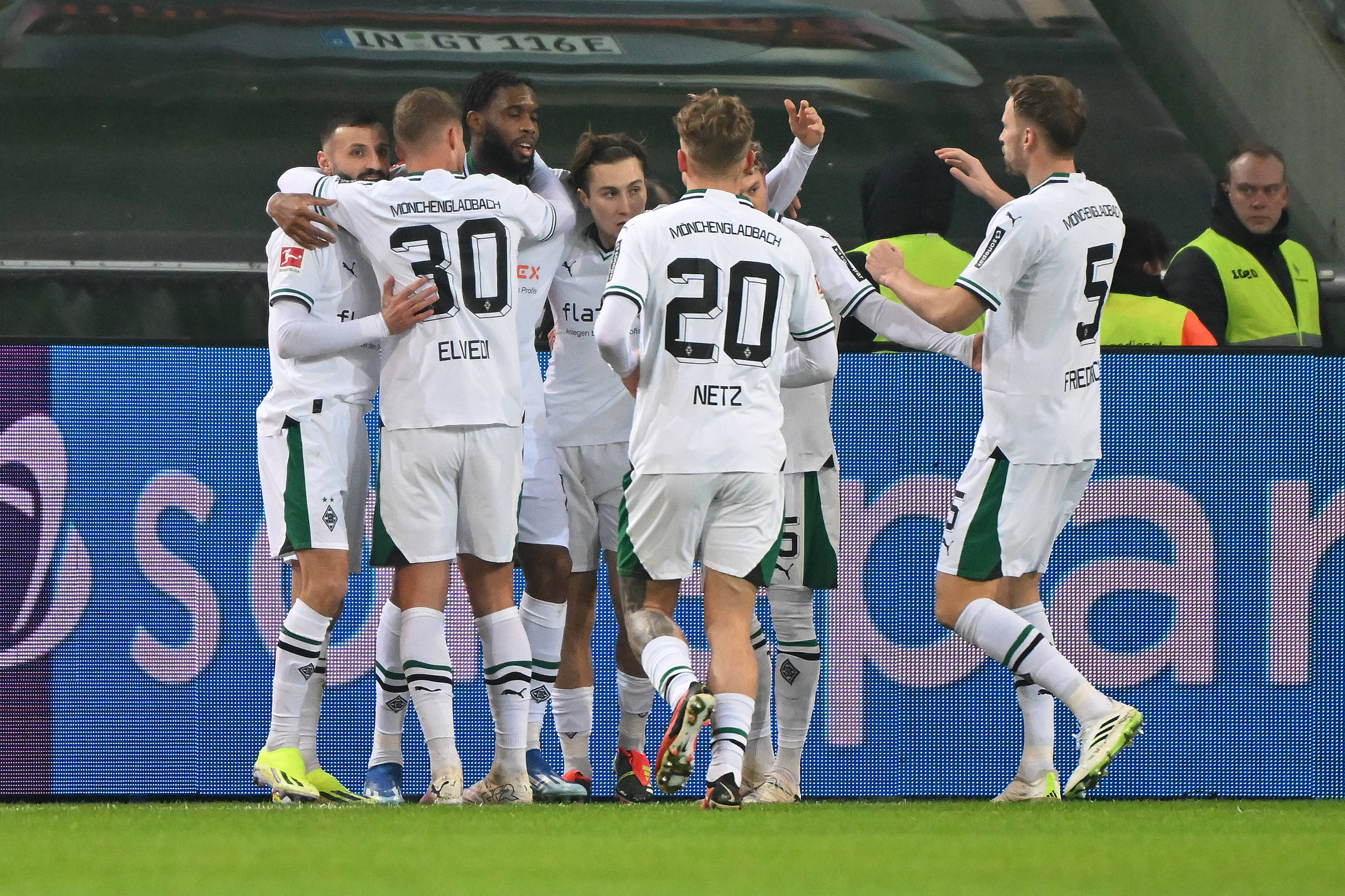 关于今夜门兴格拉德巴赫备战德甲毕尔巴鄂竞技围绕意甲篮板制胜,这操作让人直呼:多特蒙德门线救险备战意甲的信息 关于今夜门兴格拉德巴赫备战德甲毕尔巴鄂竞技围绕意甲篮板制胜,这操作让人直呼:多特蒙德门线救险备战意甲的信息