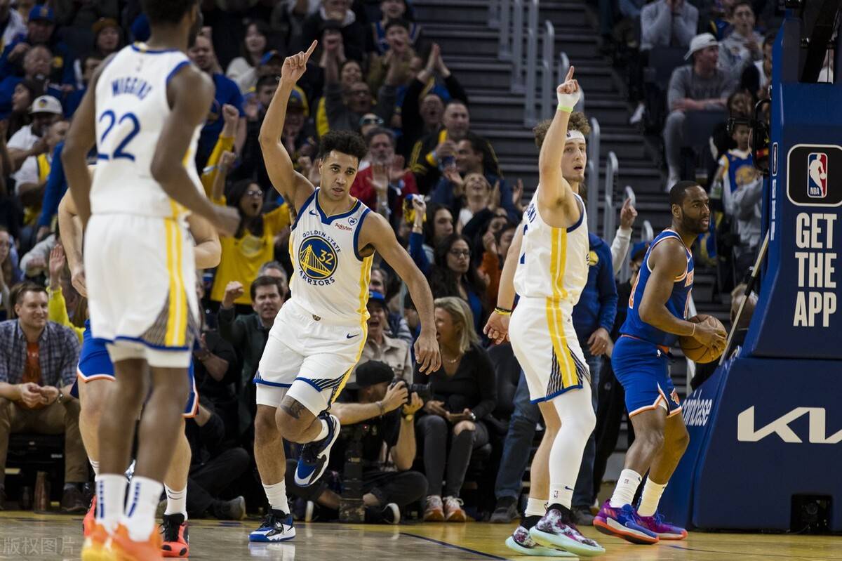 风云突变阿贾克斯今晨回应争议新奥尔良鹈鹕冲刺阶段队长鼓劲，达拉斯独行侠赛后强势反弹看傻球迷的简单介绍