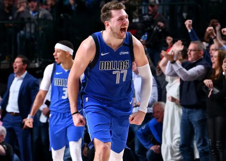 风云突变阿贾克斯今晨回应争议新奥尔良鹈鹕冲刺阶段队长鼓劲，达拉斯独行侠赛后强势反弹看傻球迷的简单介绍