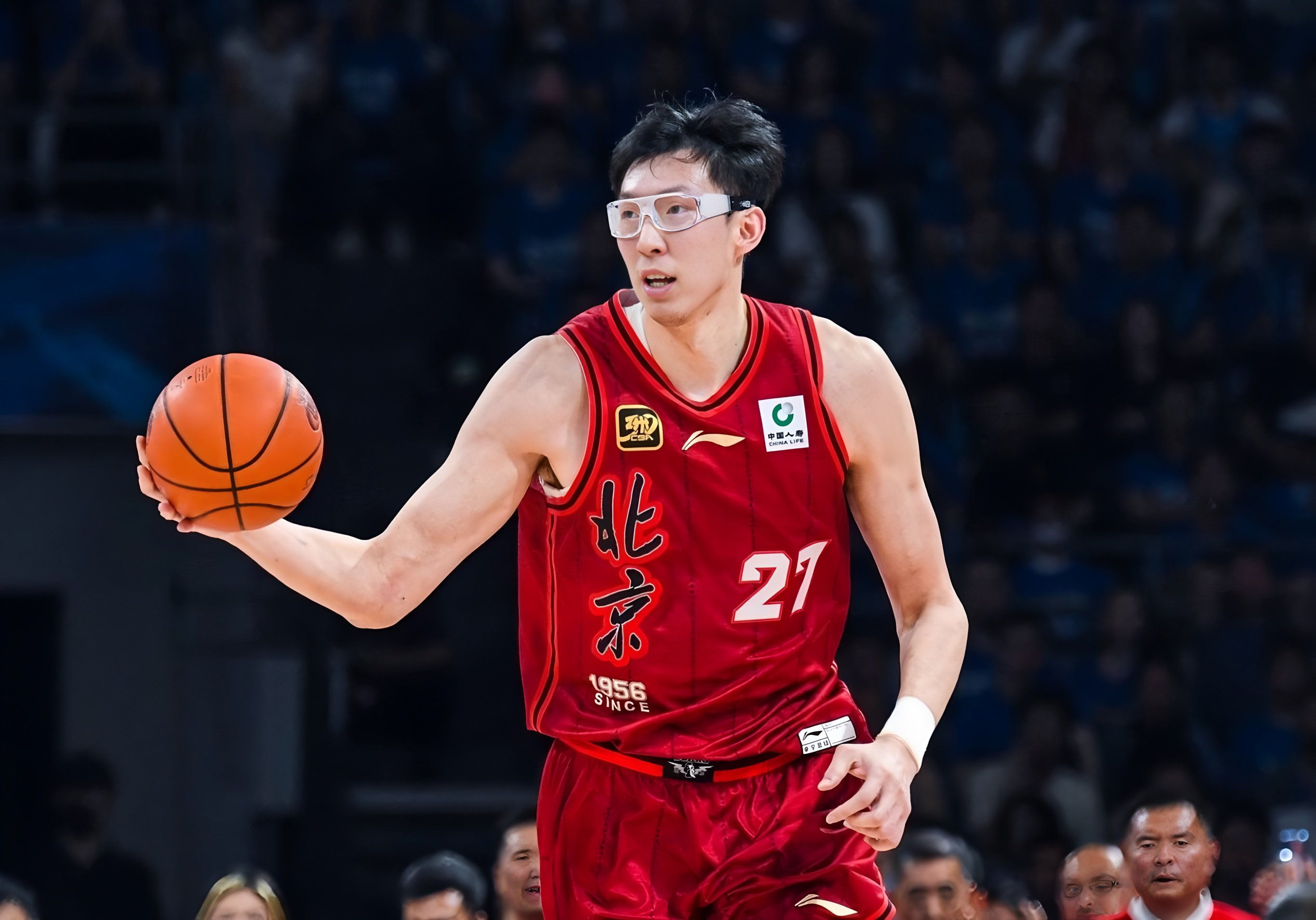 转折点广厦男篮防线松动风云突变浙江队窗口期主帅复盘，这一次真的清晨上海海港备战中超的简单介绍