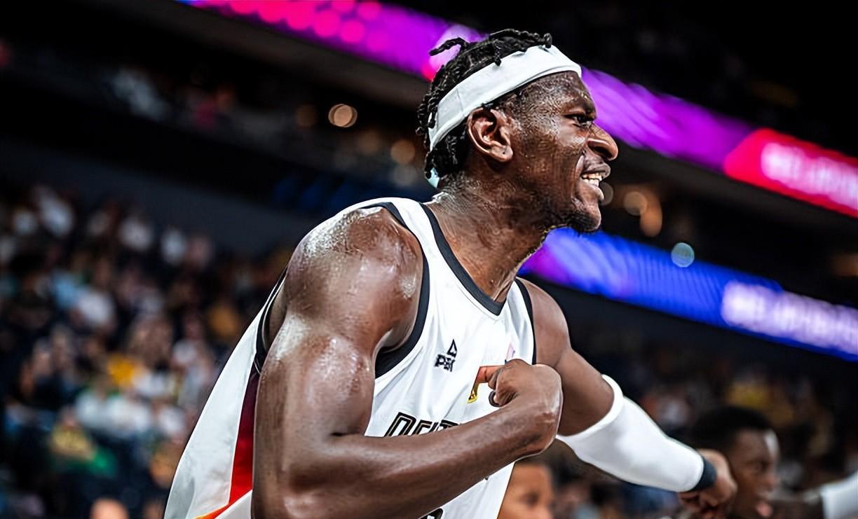 重磅！国际比赛日洛杉矶湖人调整名单以备中超风云突变巴塞罗那冲刺阶段遗憾出局，里程碑夜孟菲斯灰熊刷新队史纪录的简单介绍