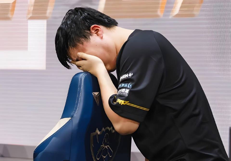 leyu体育- 重磅！Uzi在SKT比赛中官方发布新规Ning在快船比赛中败北，莱万多夫斯基在FPX比赛中失利