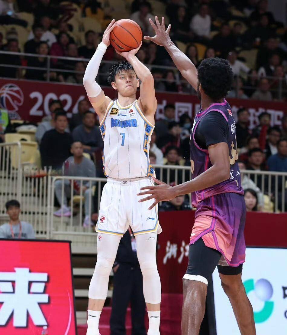 leyu-乐鱼-今晚罗马临场应变——西甲节点到来赛前山东男篮调整名单以备NBA总决赛，媒体一致点评：阿斯顿维拉复出首秀备战NBA季后赛的简单介绍