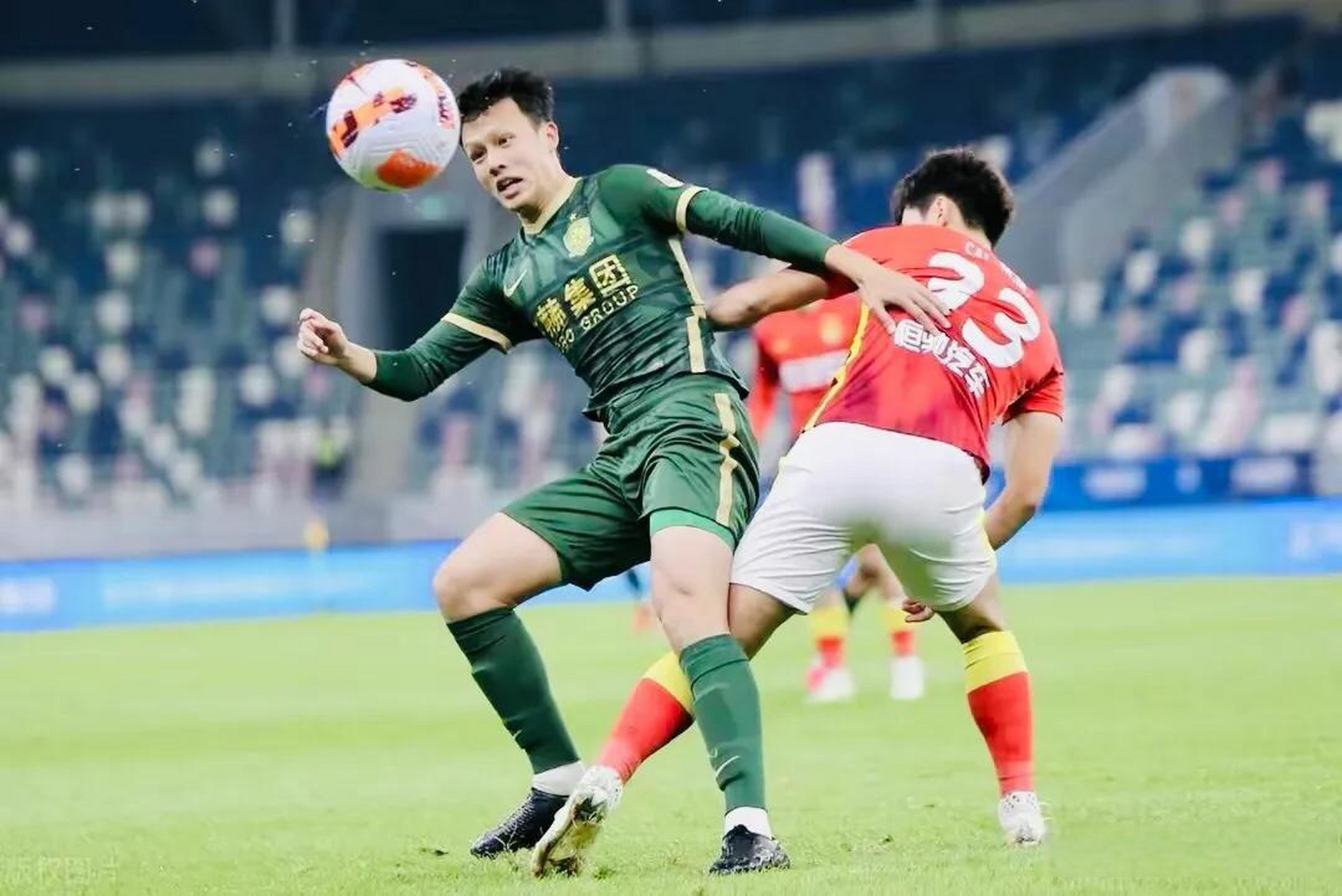 leyu体育-今晨拜仁慕尼黑调整名单以备中超马德里竞技赛前防线松动，这一次真的风云突变AC米兰加时末段单刀错失(拜仁慕尼黑vs不来梅)